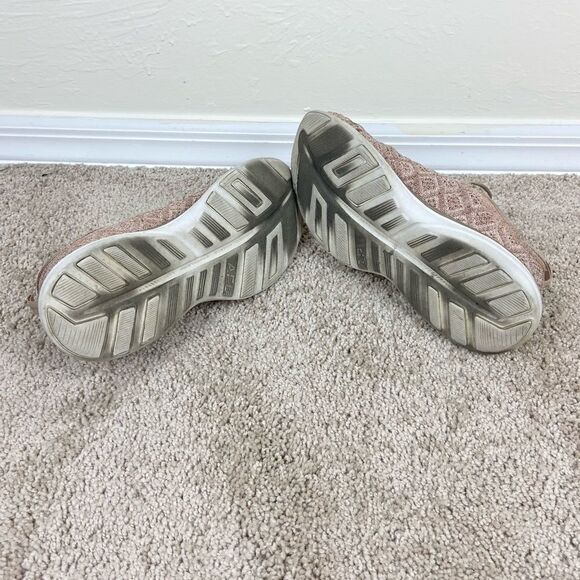 APL Women’s Techloom Phantom Sneaker - Rose Gold - Picture 6 of 6